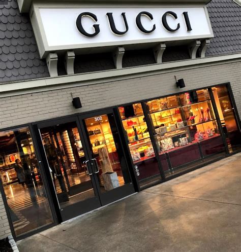 best place to sell gucci shoes|gucci factory outlet.